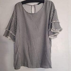 Plaid Pattern Blouse with Ruffle Sleeves that end with Beaded Pearl Trim Size L